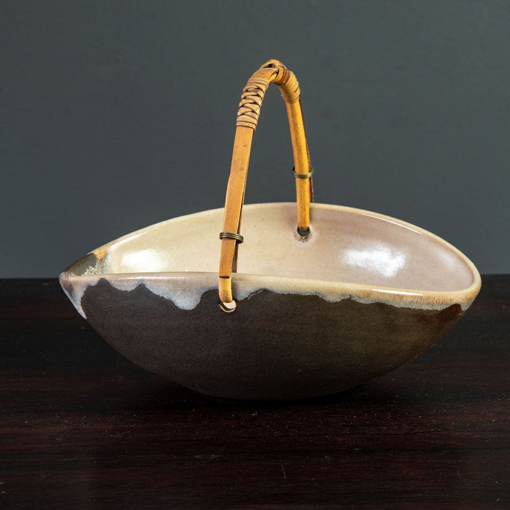 Richard Bampi, Germany, unique stoneware bowl with brown and pink matte glaze and wicker handle H1617