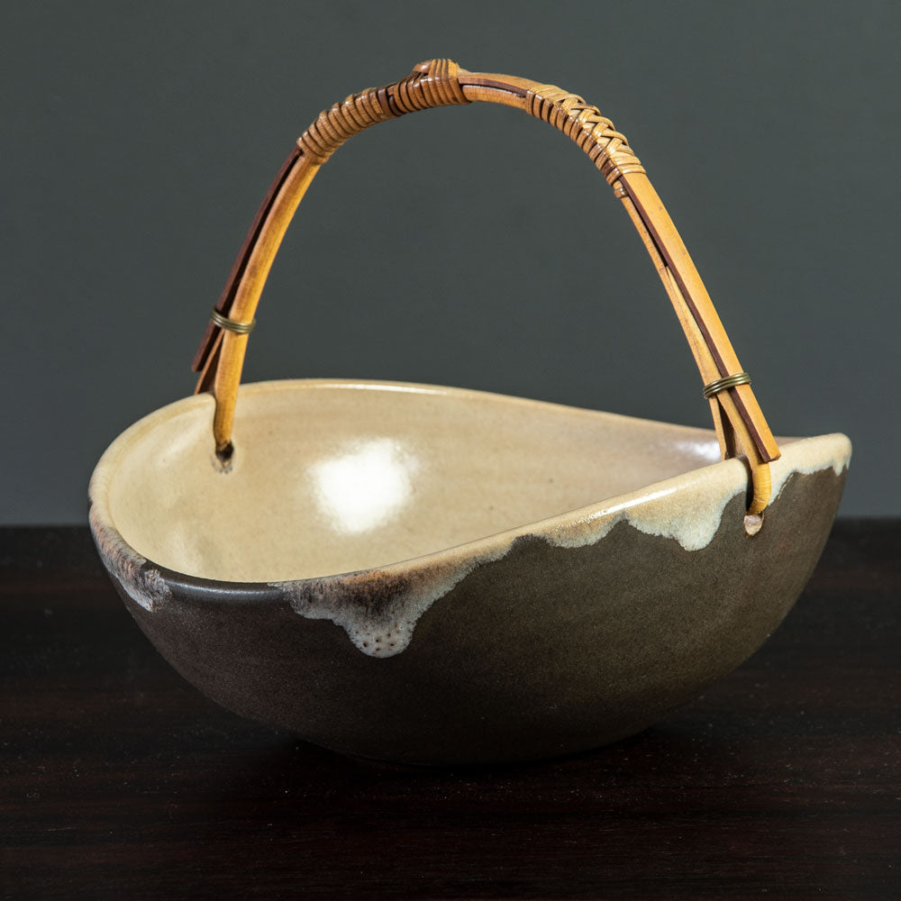 Richard Bampi, Germany, unique stoneware bowl with brown and pink matte glaze and wicker handle H1617