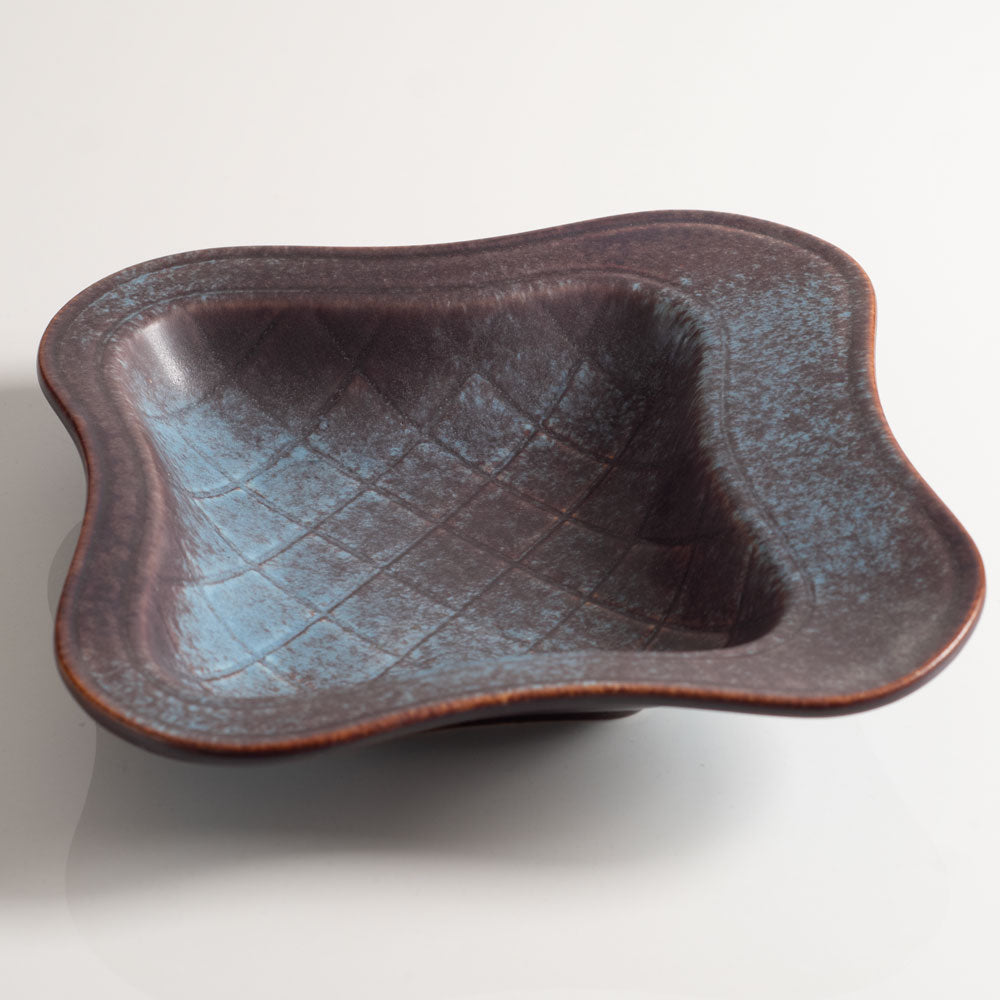 Gunnar Nylund for Rorstrand, Sweden, stoneware dish with blue and brown glaze H1103