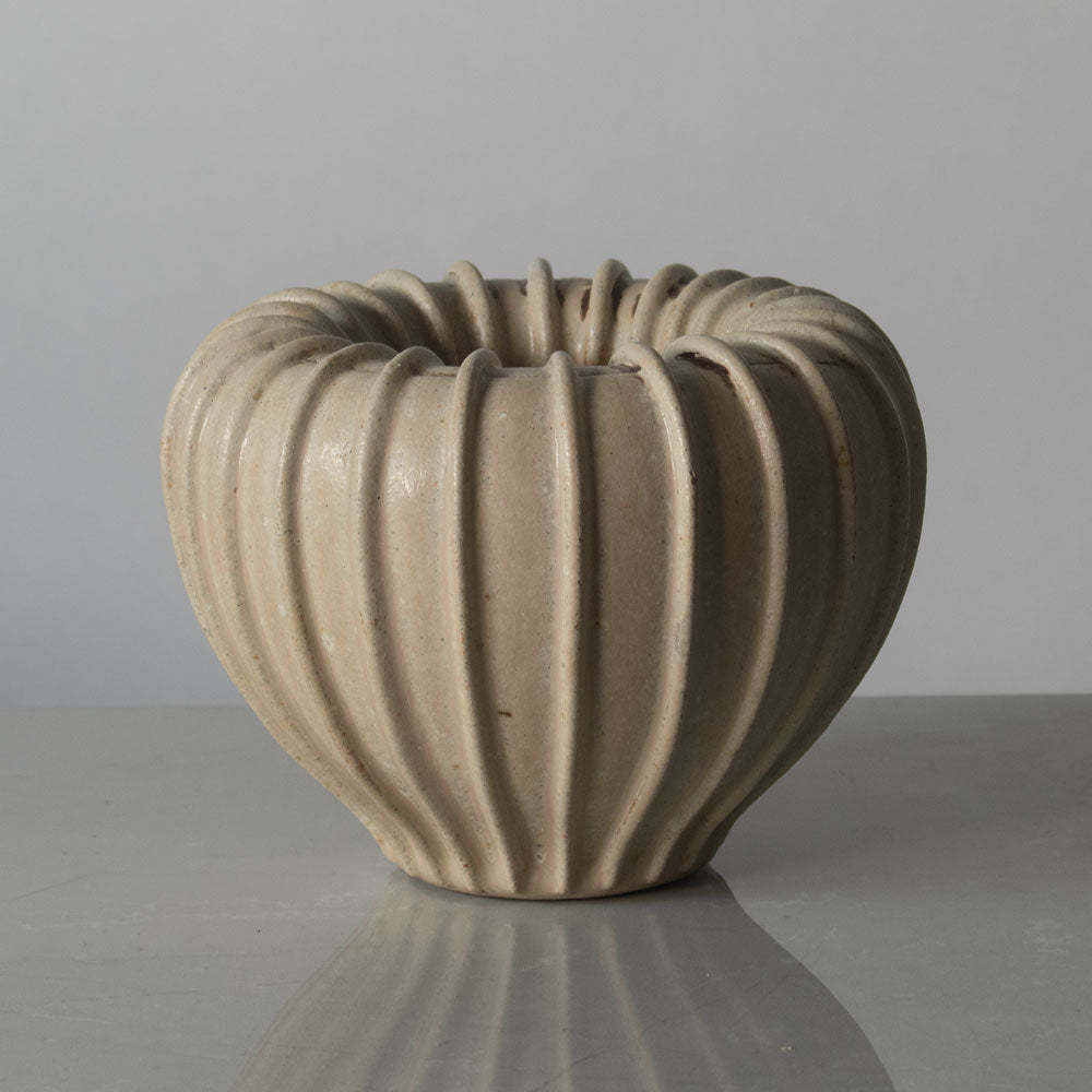 Arne Bang, Denmark ribbed stoneware vase with matte off-white glaze H1127