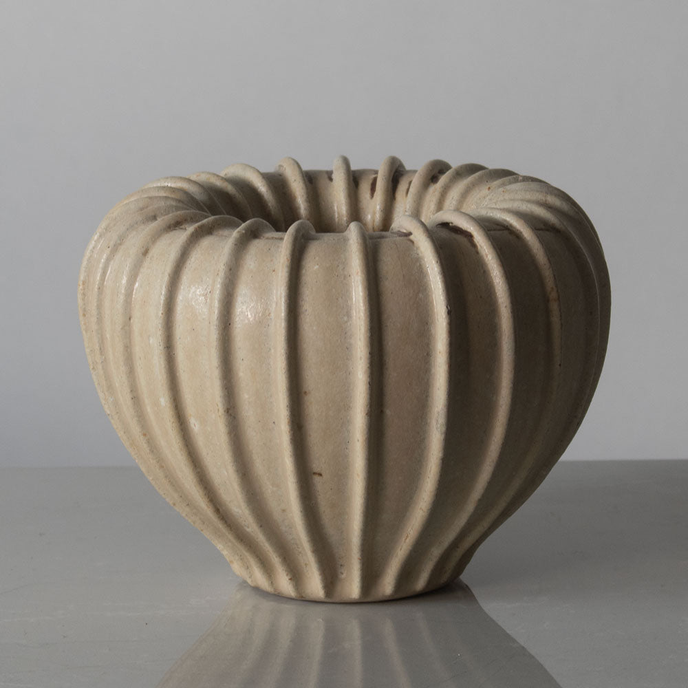 Arne Bang, Denmark ribbed stoneware vase with matte off-white glaze H1127