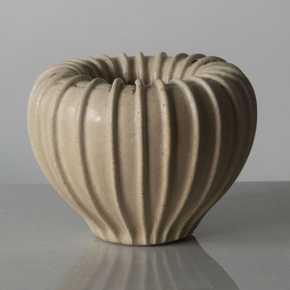 Arne Bang, Denmark ribbed stoneware vase with matte off-white glaze H1127