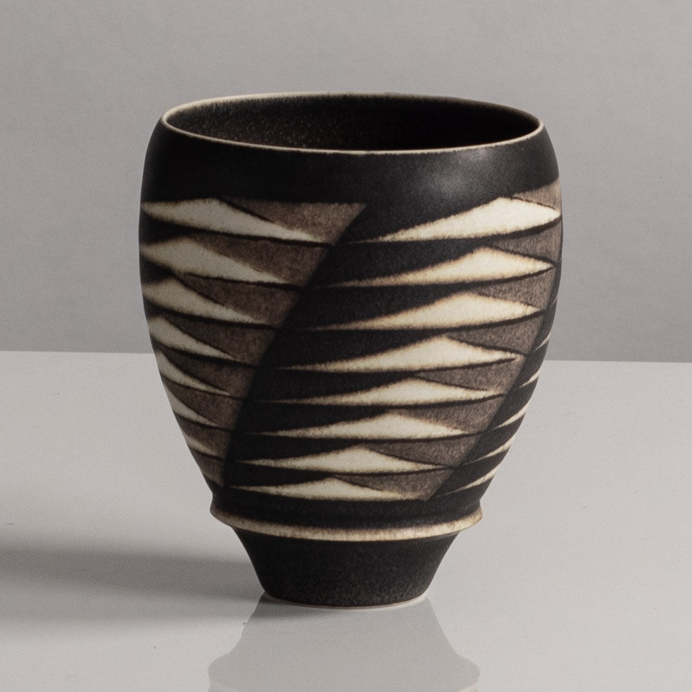Inke Lerch-Brodersen, Germany, unique stoneware vase with geometric pattern M4061