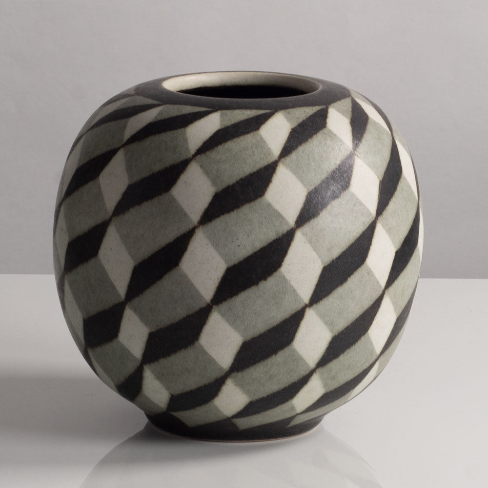 Group of vessels by Inke Lerch-Brodersen, Germany