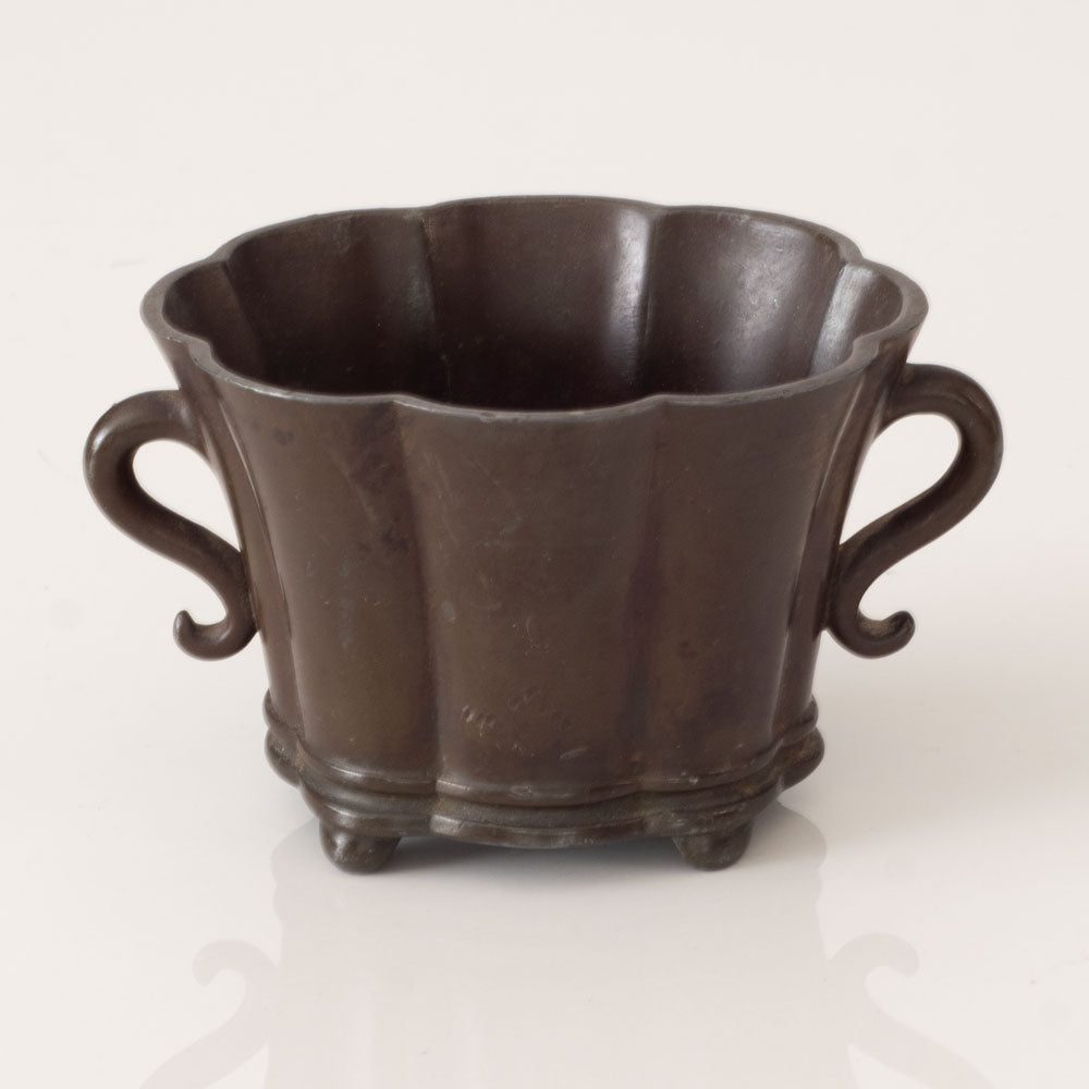 Just Andersen, Denmark, handled scalloped vessel in disko metal L3218