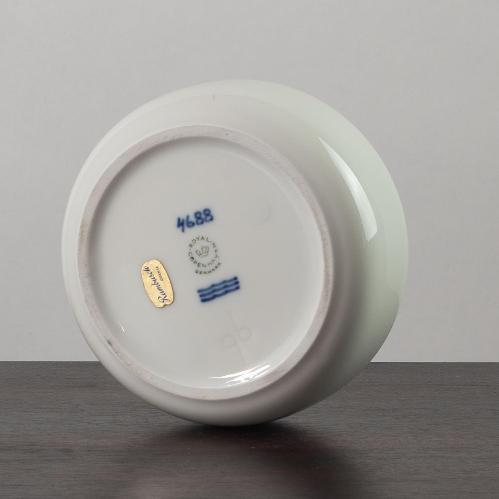 Gerd Bogelund for Royal Copenhagen, Denmark, stoneware vase with white glaze J2418