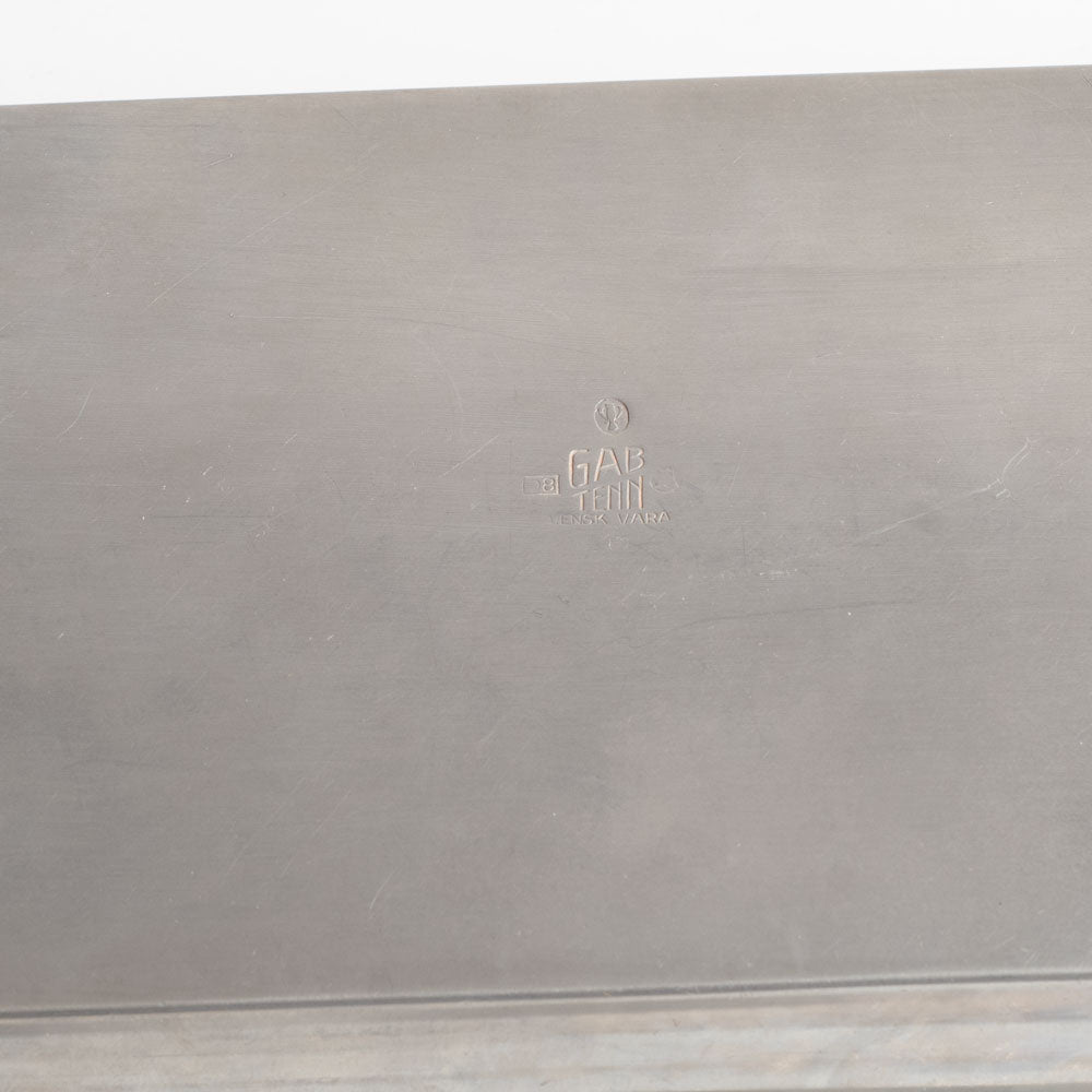 GAB Tenn, Sweden, pewter box with wood interior, pewter cups, and gaming chips L3699