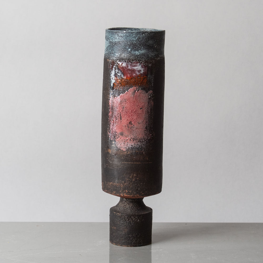 Robin Welch, UK, Unique ceramic footed vase K2185