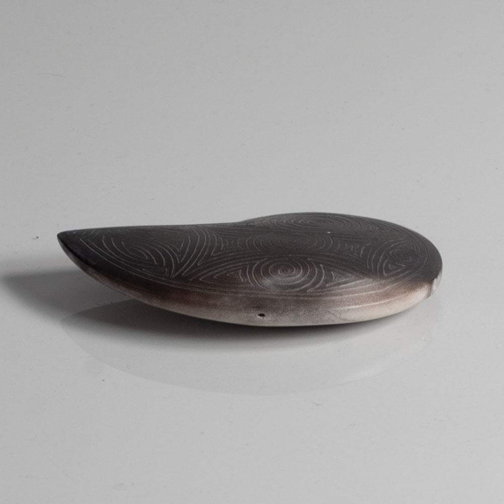 Grey carved sculptural form by Antonia Salmon H1195