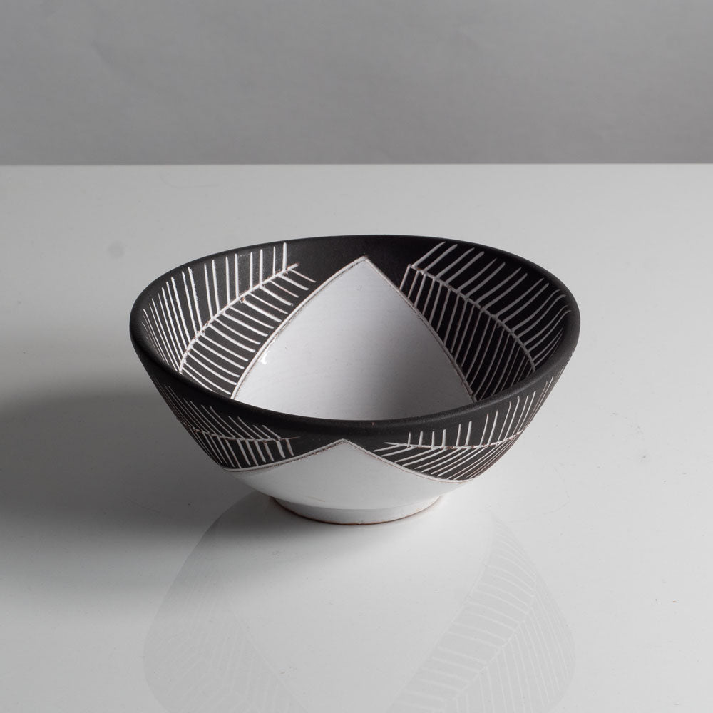 Gabriel Keramik, black and white ceramic bowl with incised decoration, Sweden