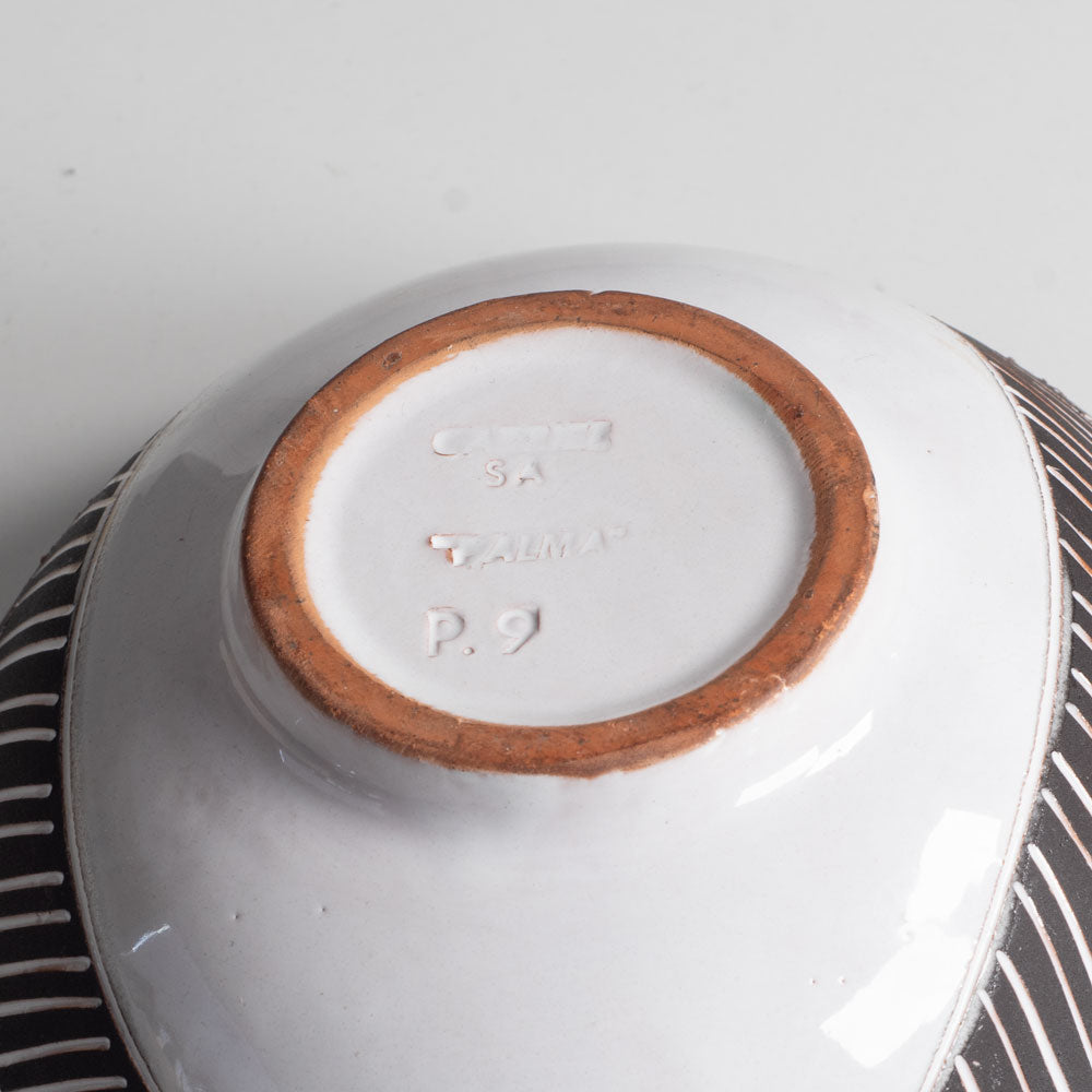 Gabriel Keramik, black and white ceramic bowl with incised decoration, Sweden