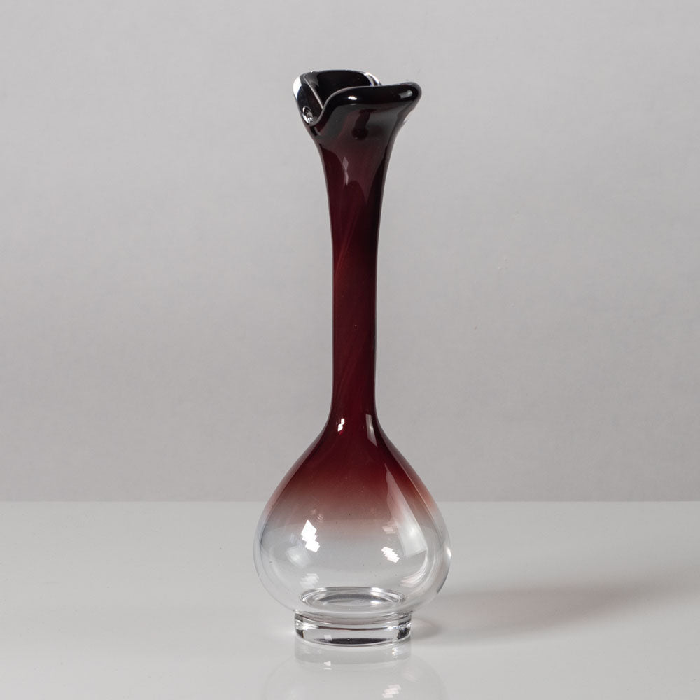 Nils Landberg for Orrefors, Sweden, long necked bud vase K2054