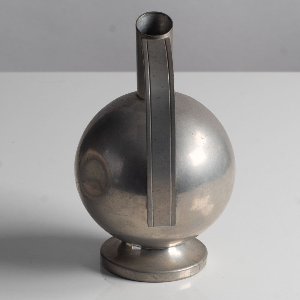 Nordiska Juvelaktiebolaget, Sweden, round pewter jug L3820