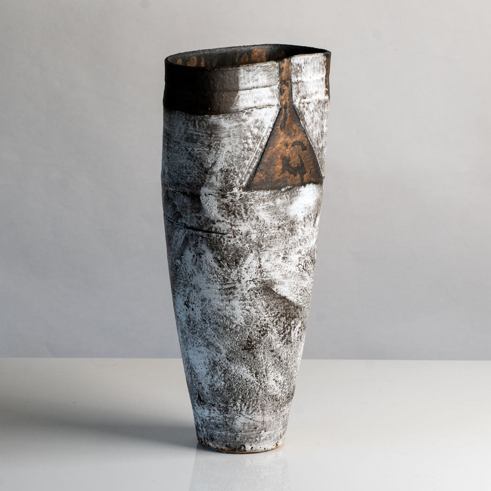 Robin Welch, own studio, UK, tall vase with brown and white glaze L4022