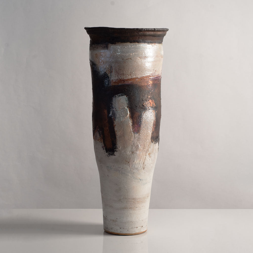 Robin Welch, own studio, UK, tall vase with brown and white glaze L4021