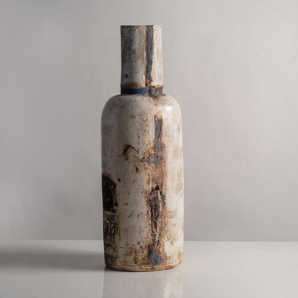 Robin Welch, own studio, UK, tall vase with brown and white glaze L4020