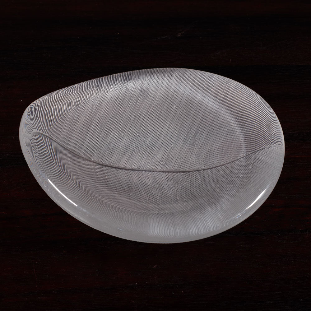 Tapio Wirkkala for Iittala, Finland, comb-cut leaf dish L3430