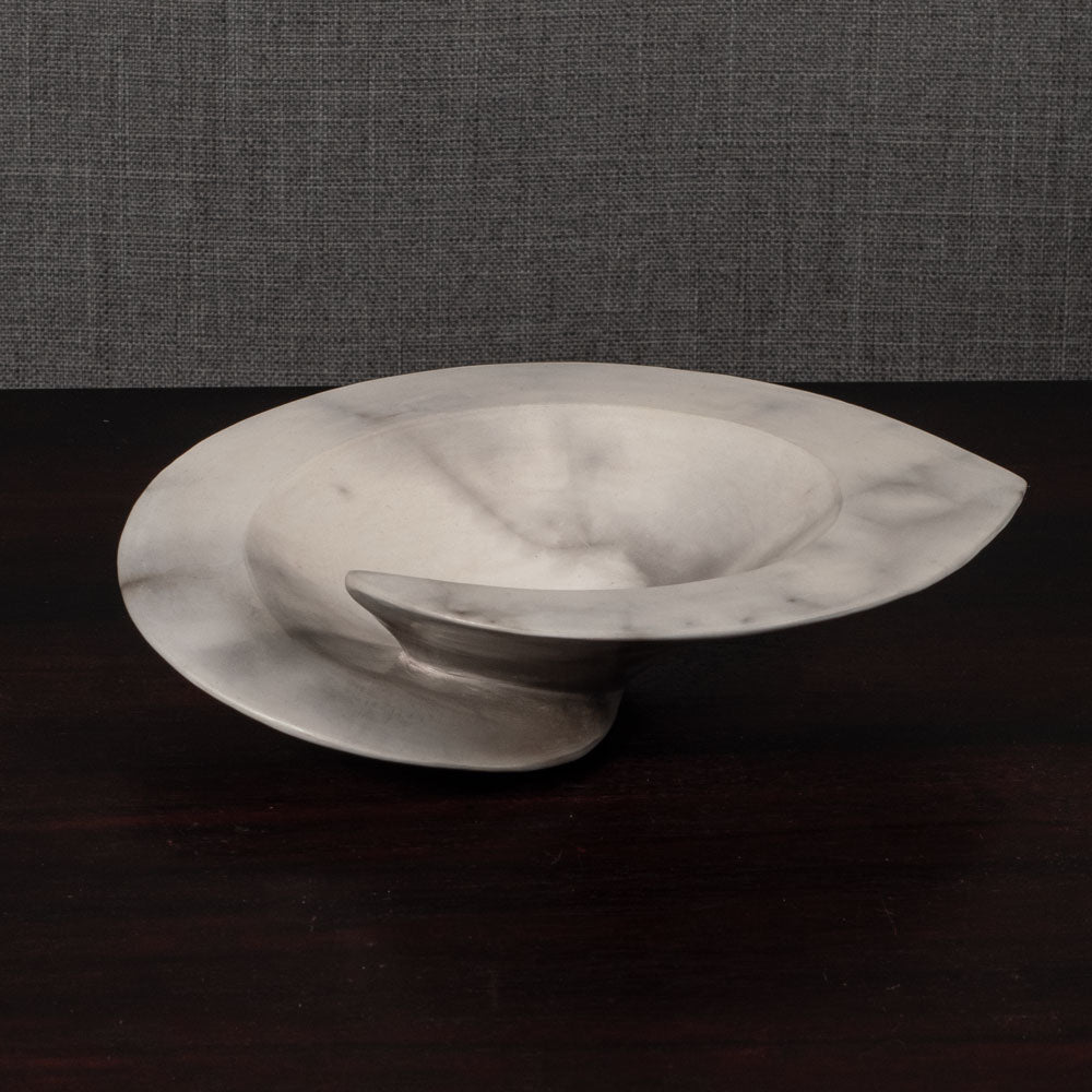 Antonia Salmon, own studio, UK, ceramic spiral bowl with white and gray marbleized surface E7348
