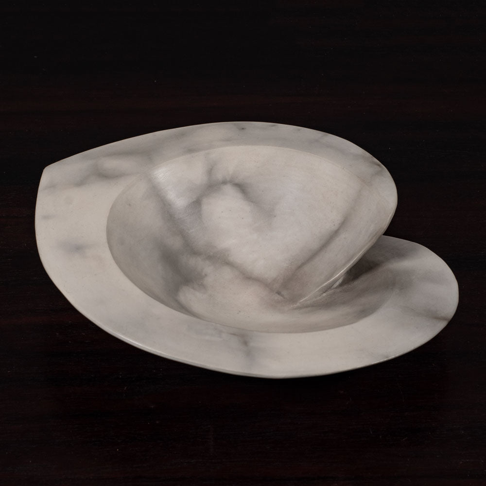 Antonia Salmon, own studio, UK, ceramic spiral bowl with white and gray marbleized surface E7348