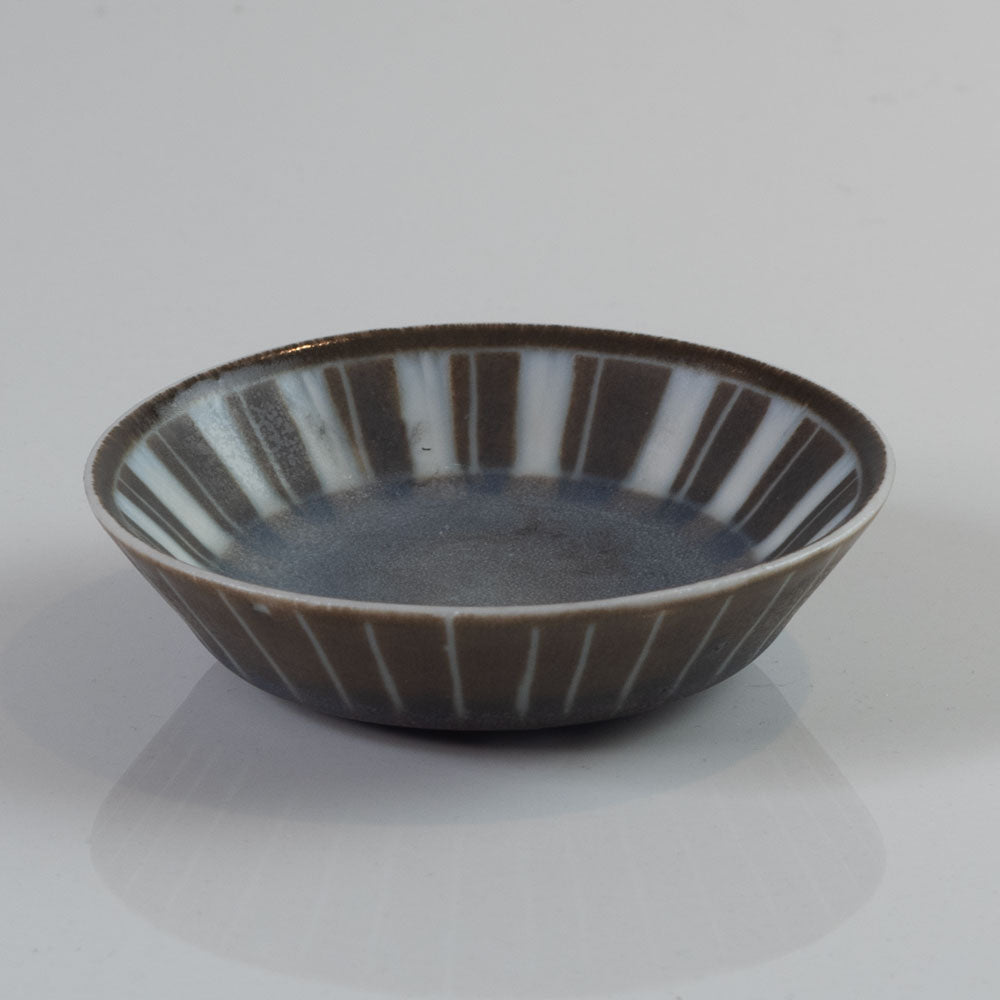 Gunnar Nylund for Rorstrand, stoneware miniature bowl with brown and white glaze K2629