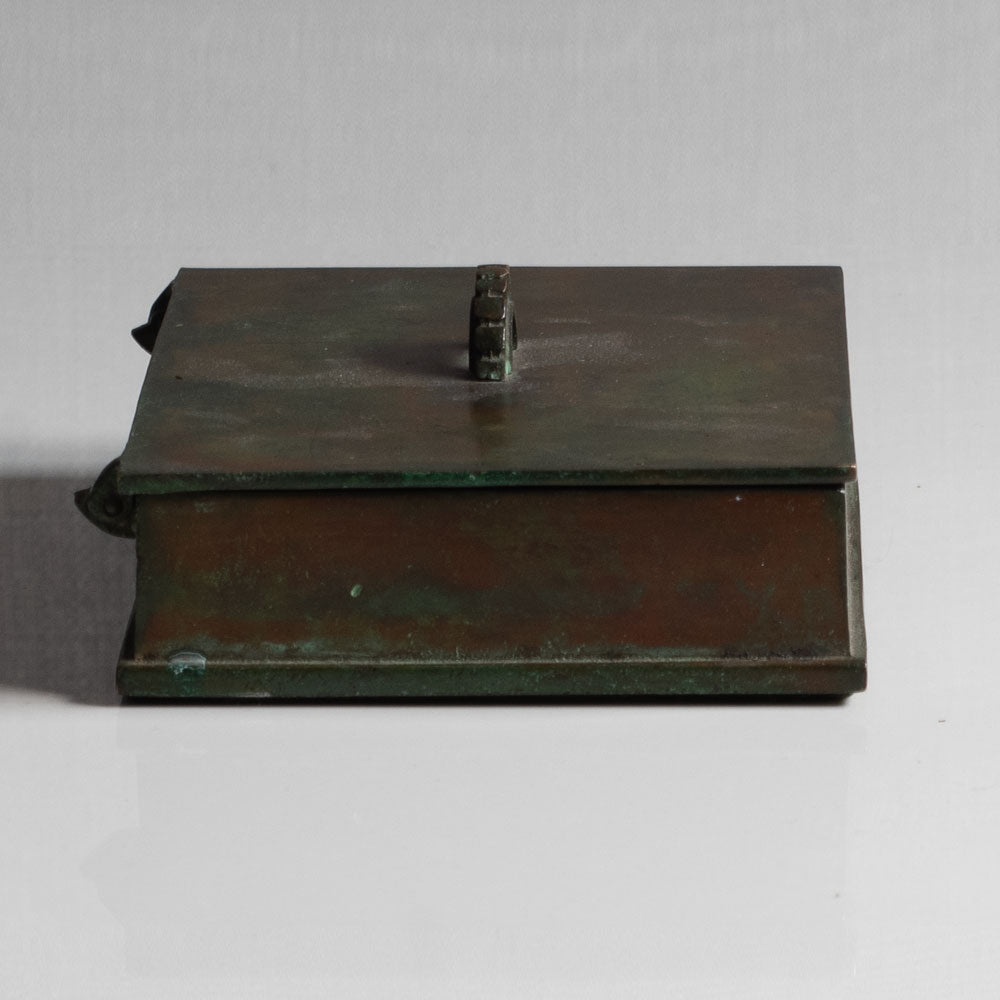 Sune Bäckström, Sweden, bronze lidded box with handle L3722