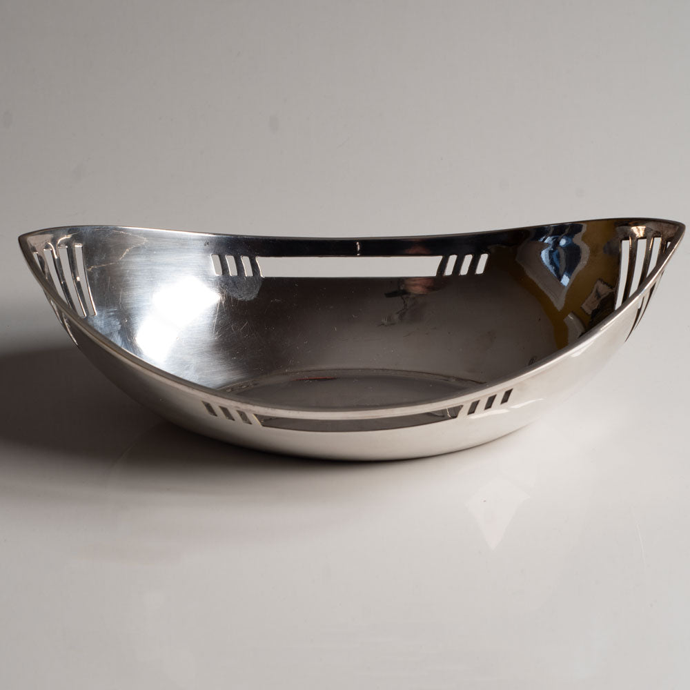 Berndorf Metalwork, Austria, silver plate basket K2063