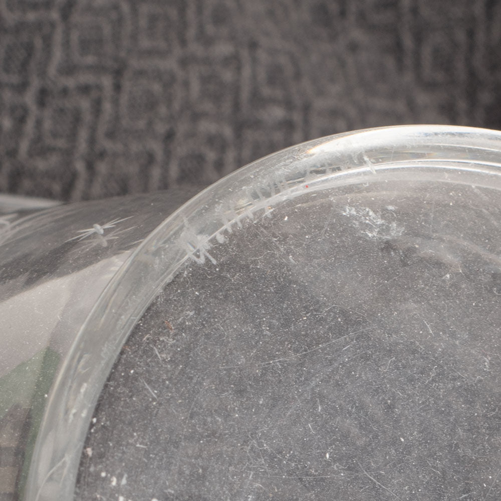 Edward Hald for Orrefors, Sweden, engraved bowl and saucer L3309