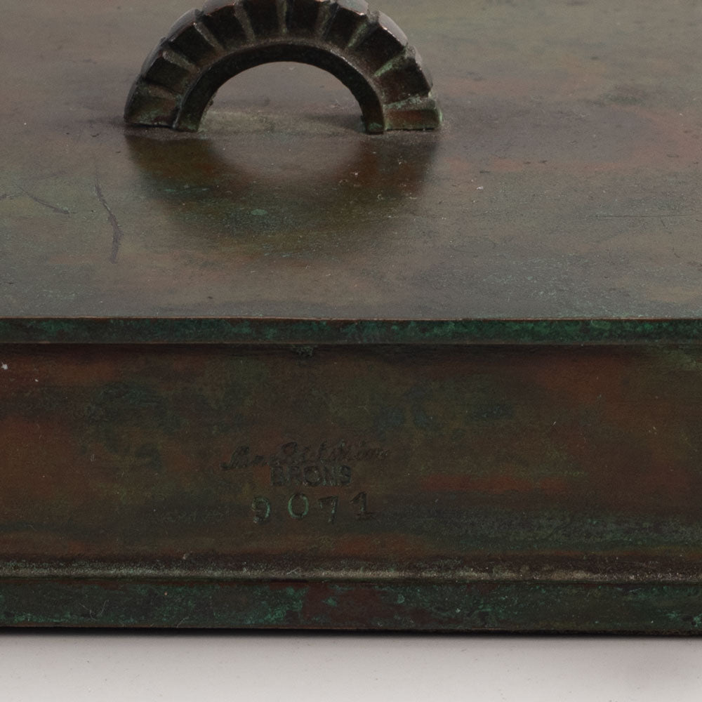 Sune Bäckström, Sweden, bronze lidded box with handle L3722