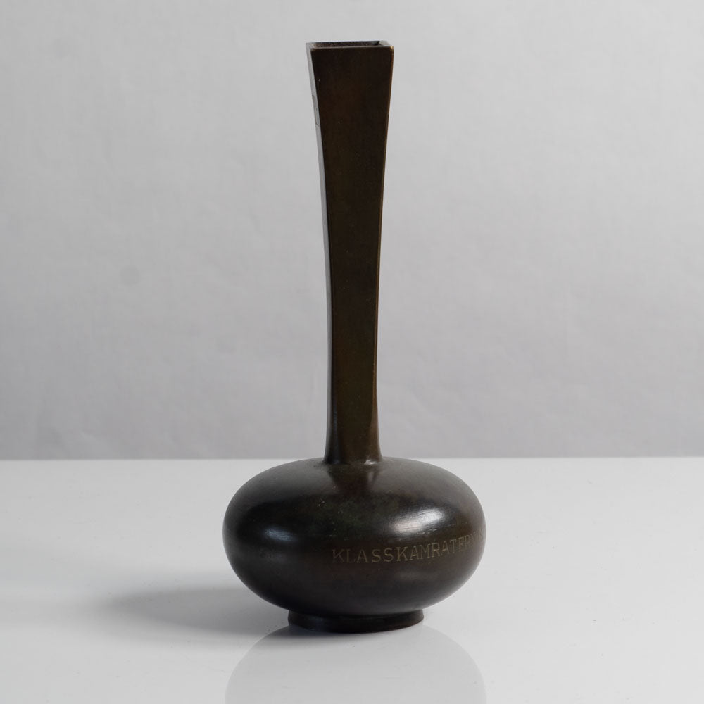 GAB, Sweden, bronze vase L3082