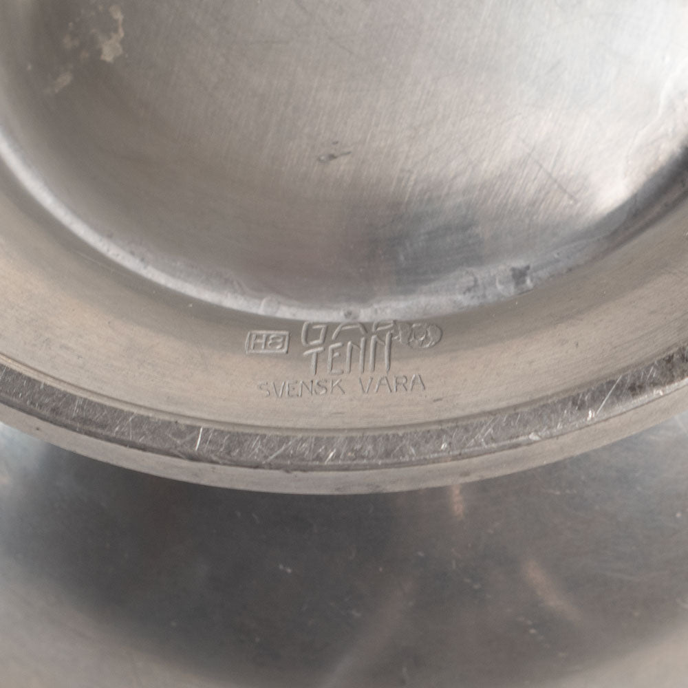 GAB Tenn, Sweden, pewter lidded bowl with snail shell handle L3099