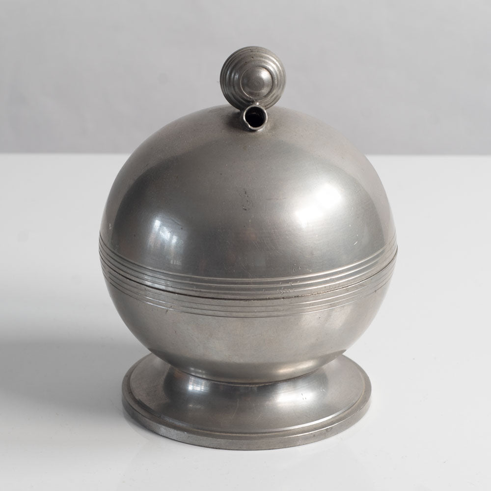 GAB Tenn, Sweden, pewter lidded bowl with snail shell handle L3099