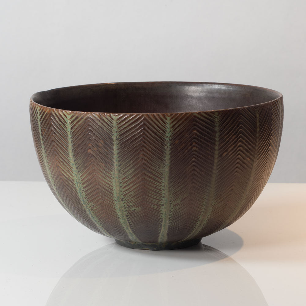 Axel Salto for Royal Copenhagen, Denmark, stoneware bowl with herringbone pattern and green and brown glaze K2631