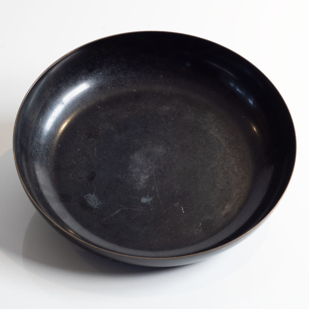 Shallow bronze bowl, Sweden L3211