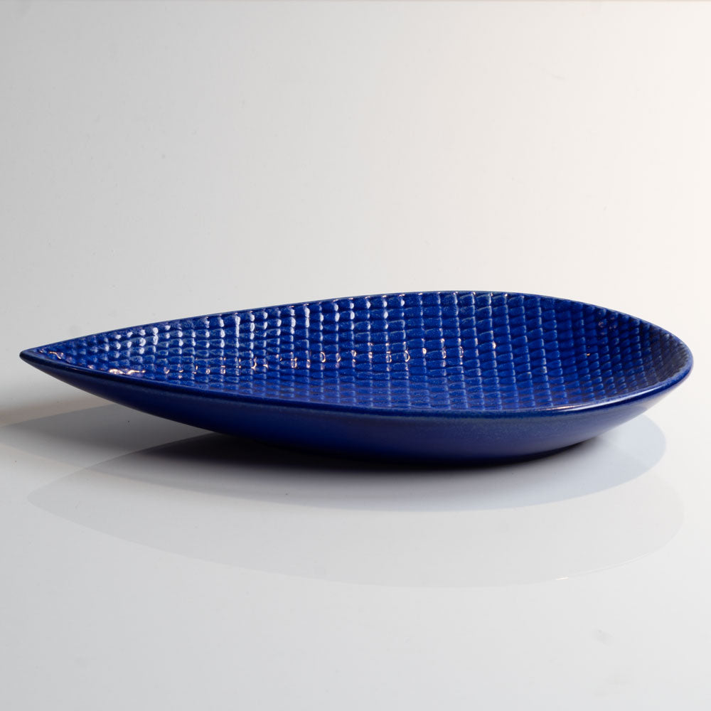 Stig Lindberg for Gustavsberg, "Reptil" dish with dark blue glaze G9345