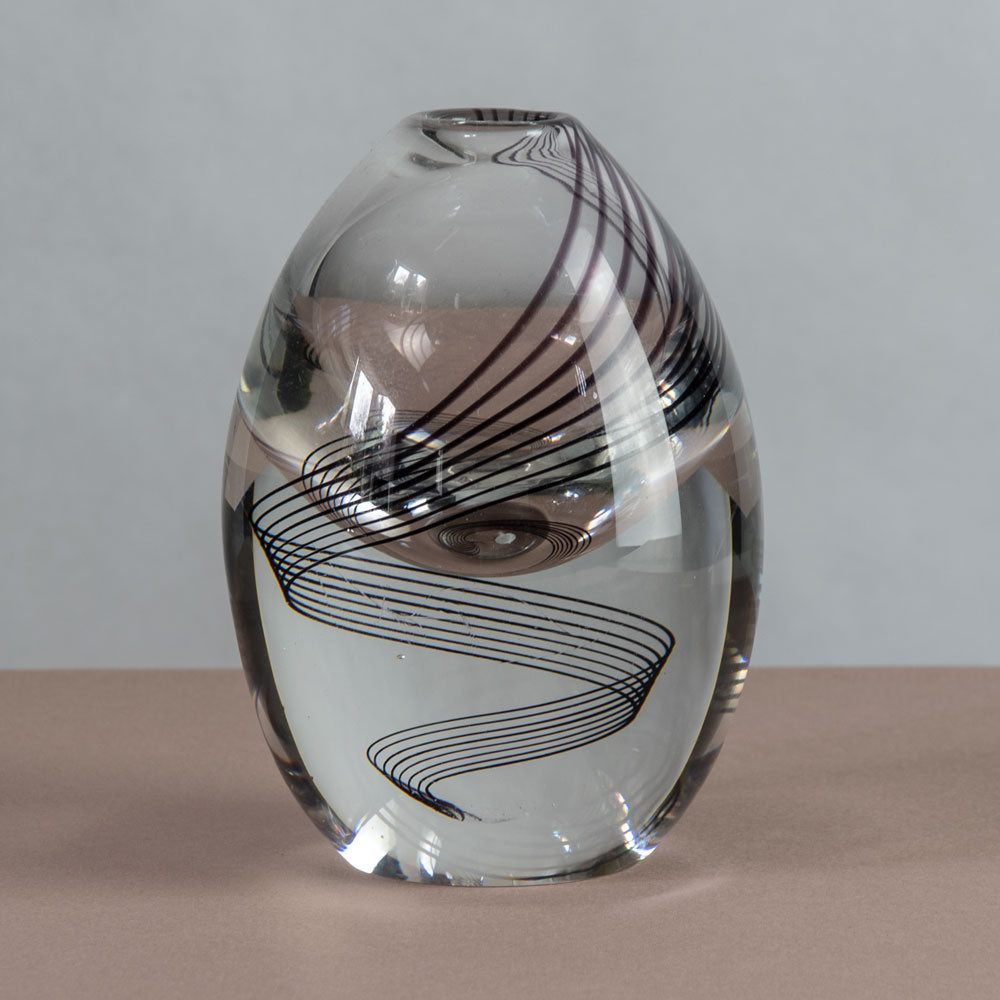 Glass vase by Vicke Lindstrand for Kosta N7816