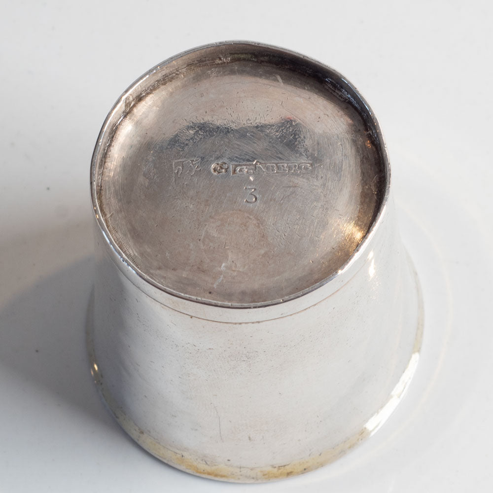 Gustaf Aberg small silver cup, Sweden L3115