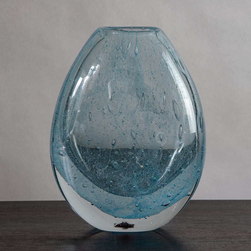 Asta Stromberg for Strombergshyttan, Sweden, large blue glass vase with internal bubbles H1556