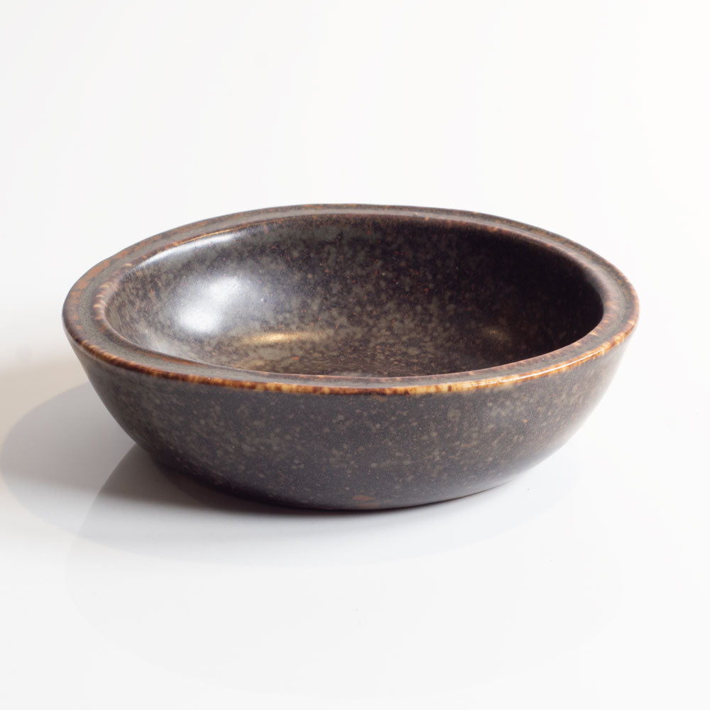 Erik Rahr for Saxbo, Denmark, small dish with brown matte glaze M4131