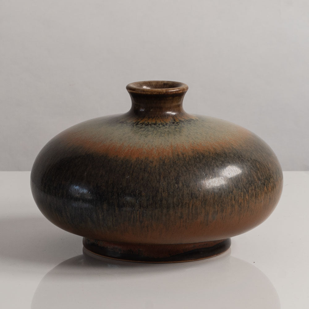 Ebbe Sadolin, Bing & Grondahl, Denmark, unique stoneware vase with brown glaze M4114