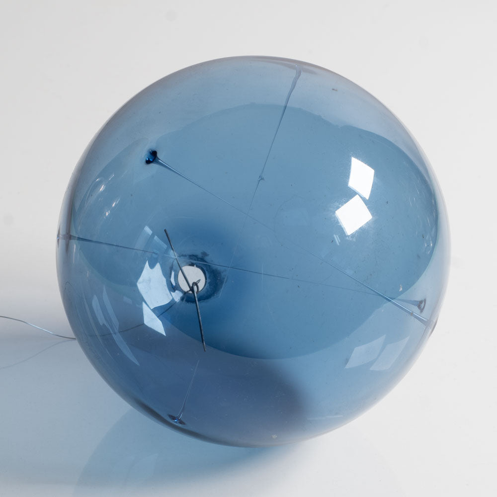 Timo Sarpaneva for Iittala, Finland, "Aurinkopallo" blue glass hanging sphere H1181