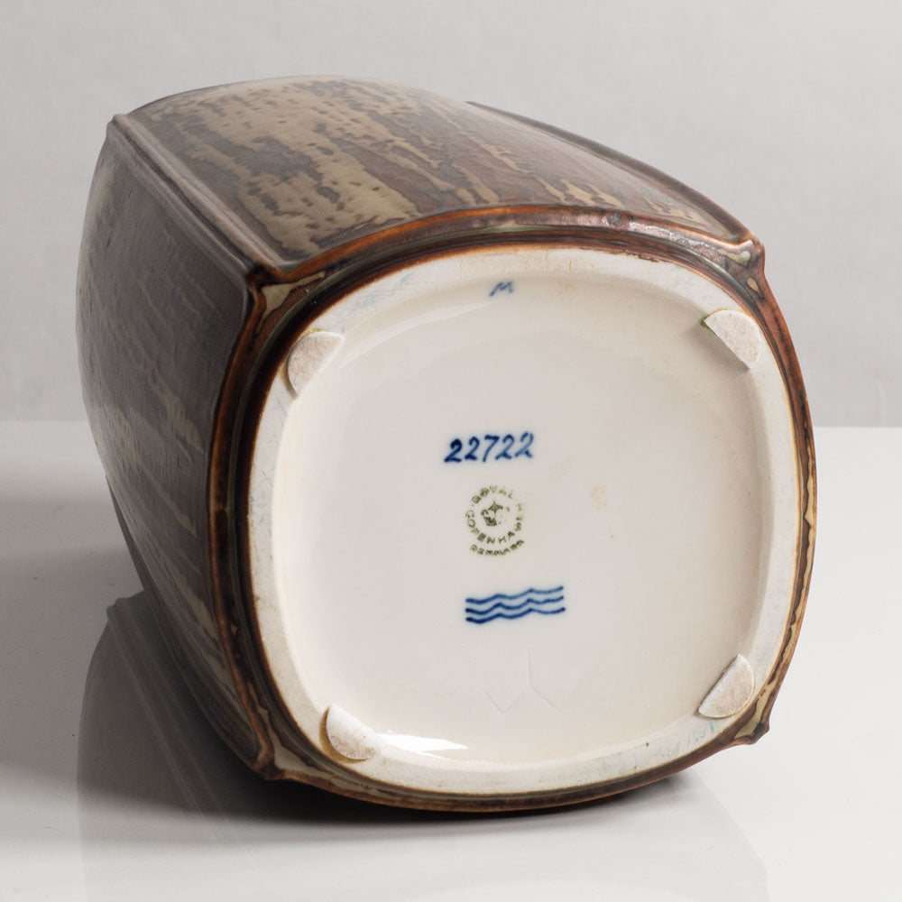 Ivan Weiss for Royal Copenhagen, Denmark, stoneware vase with Sung glaze K2412