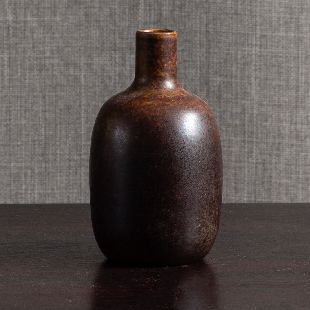 Erich and Ingrid Triller for Tobo, Sweden, vase with matte brown glaze G9512