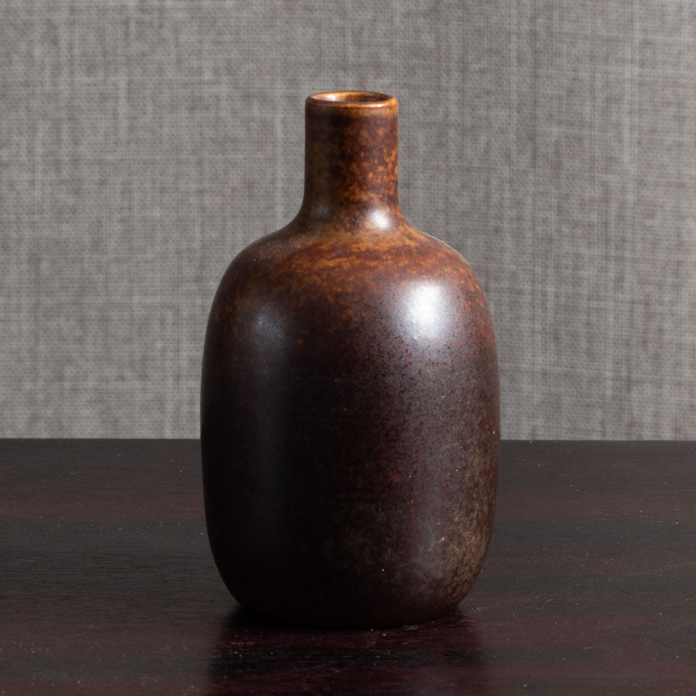 Erich and Ingrid Triller for Tobo, Sweden, vase with matte brown glaze G9512
