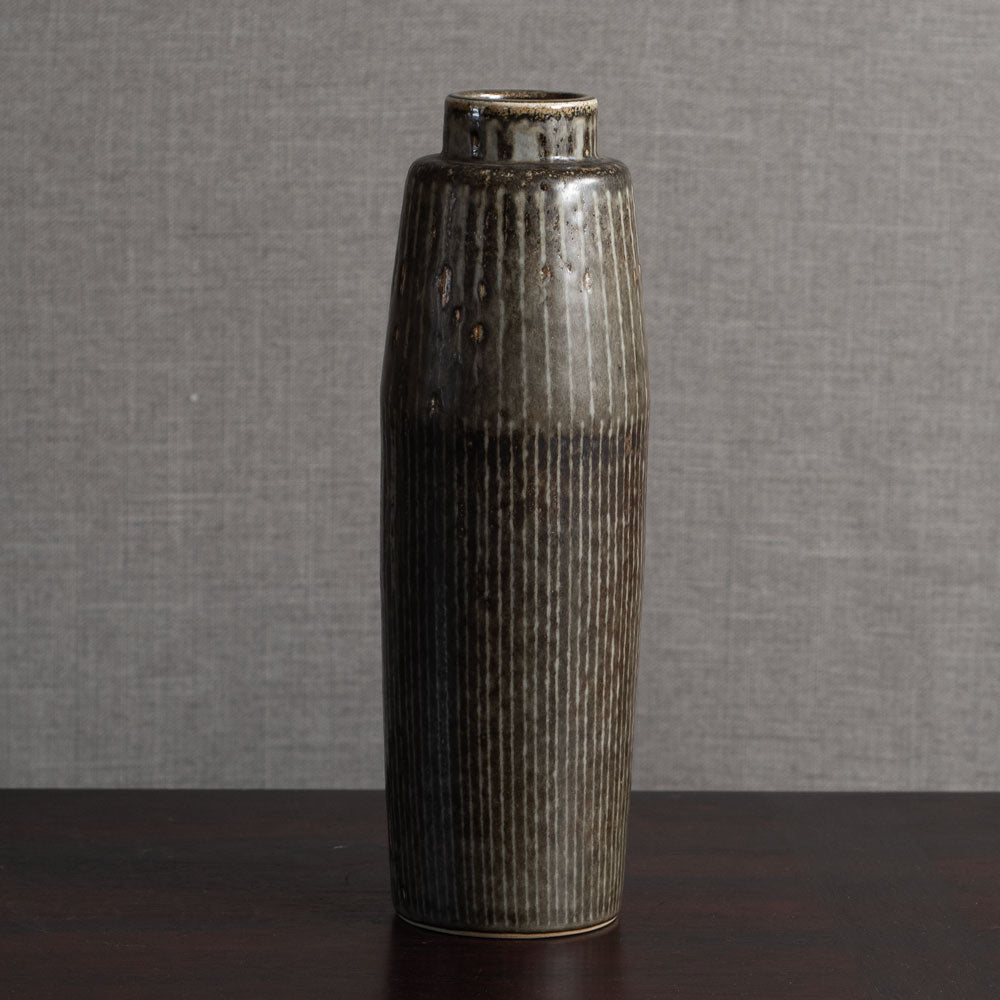 Carl Harry Stålhane for Rörstrand, Sweden, unique stoneware vase with brown glaze L3822