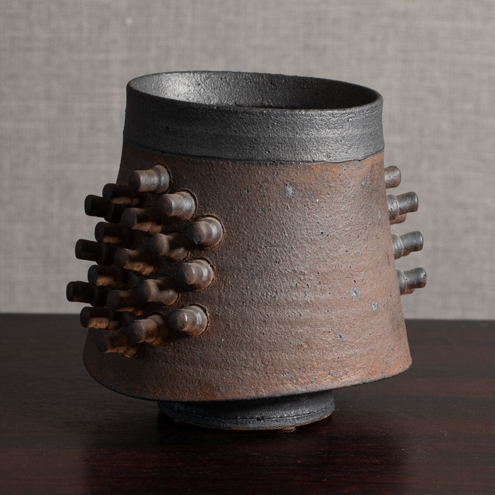 David Murphy, UK, stoneware "Zhou" vase M4063