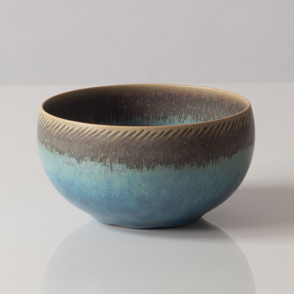 Stig Lindberg for Gustavsberg, Sweden, unique stoneware bowl with pale brown and blue glaze K2050