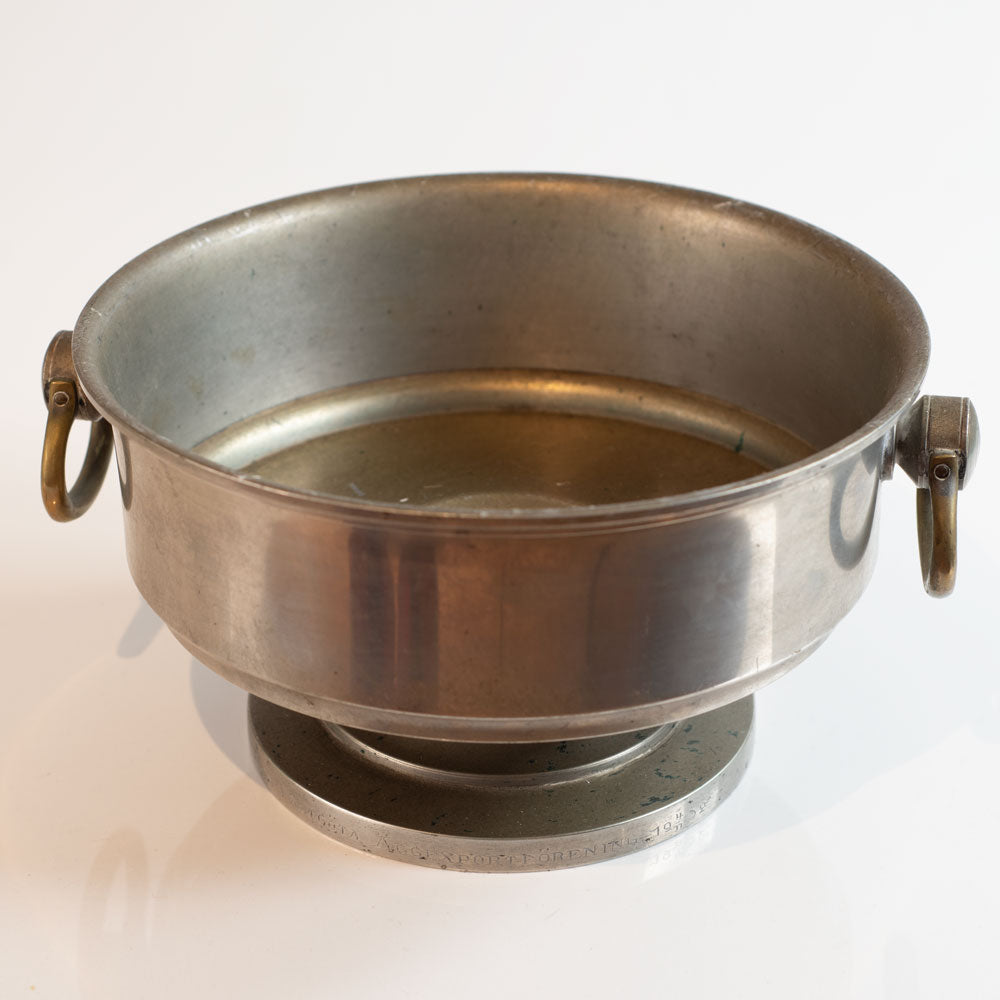 CG Hallberg, Sweden, pewter rsaised bowl with woman motif L3667