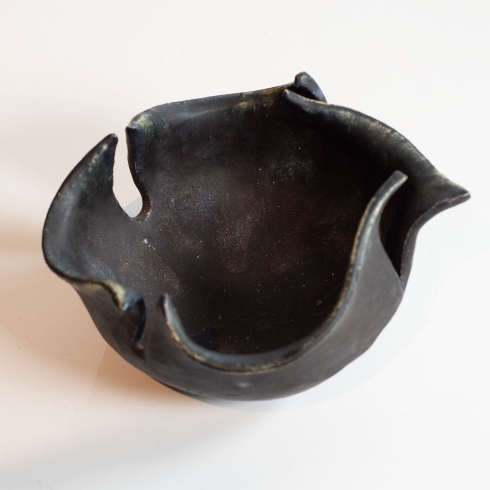 Elisabeth Tutti Veith, German, unique sculptural bowl K2895
