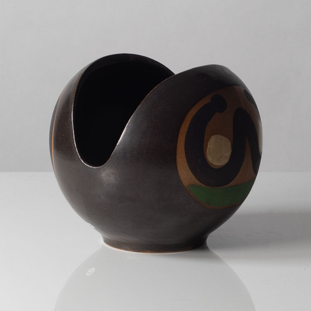 Walburga Külz, Germany, round vessel with brown and green decoration K2907