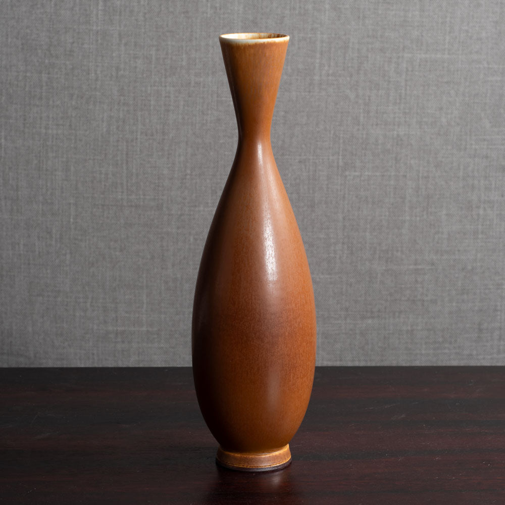Berndt Friberg for Gustavsberg, Sweden, unique stoneware vase with golden brown haresfur glaze L3557